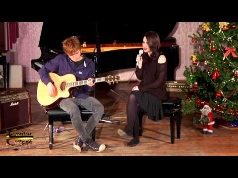 Jingle Bell Rock, Лиза Фриц
